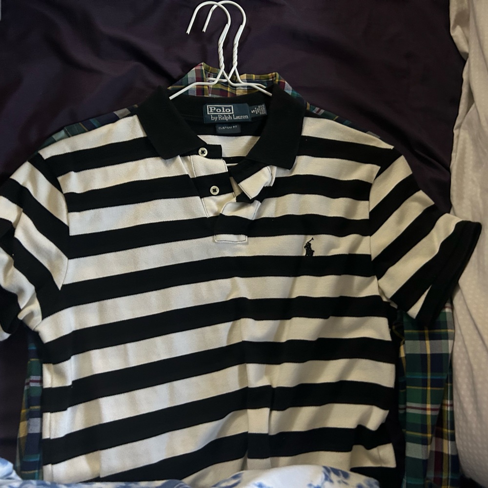 Polo collar tee